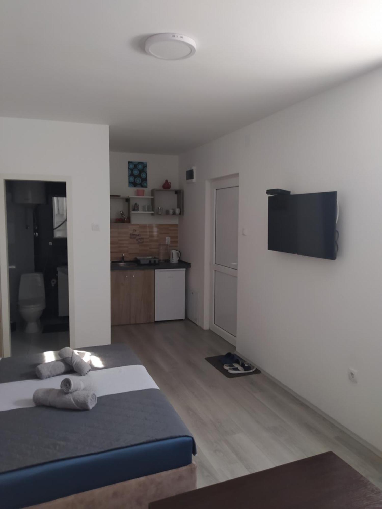 Lotus House Lejlighed Zrenjanin Eksteriør billede